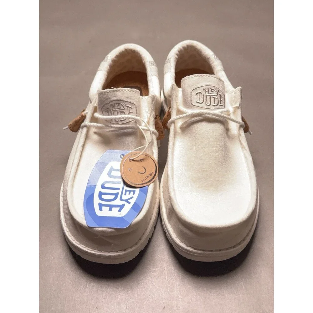 Hey Dude Natural Edition Wally Break Stitch in Natural White USM8/EUR41 NWT